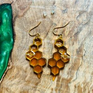 Honey 🐝 Earrings